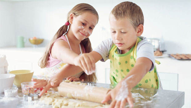 kids cooking